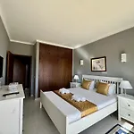 Apartment 8 By Homing