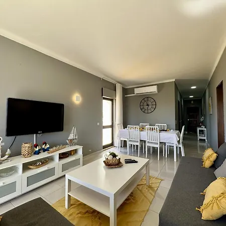 8 By Homing * Albufeira