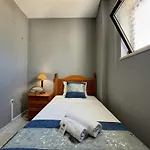 8 By Homing Албуфейра