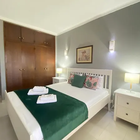 8 By Homing Albufeira