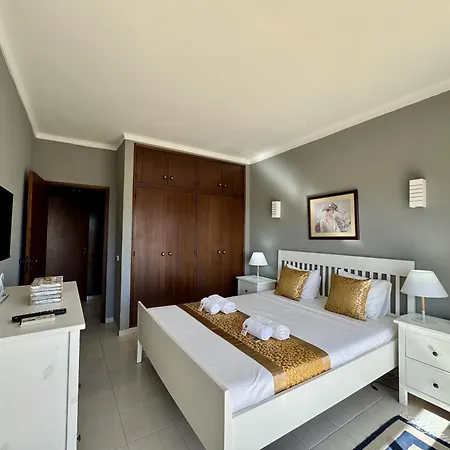 Apartment 8 By Homing