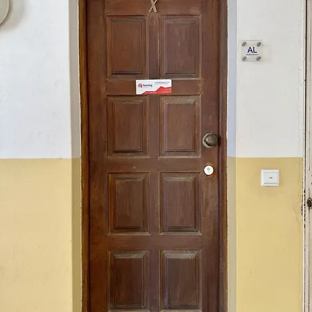 8 By Homing Apartment *