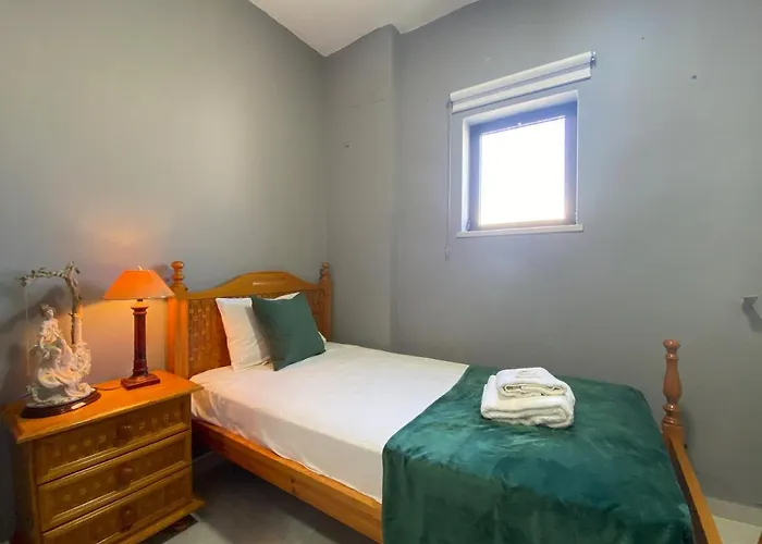 8 By Homing * Albufeira